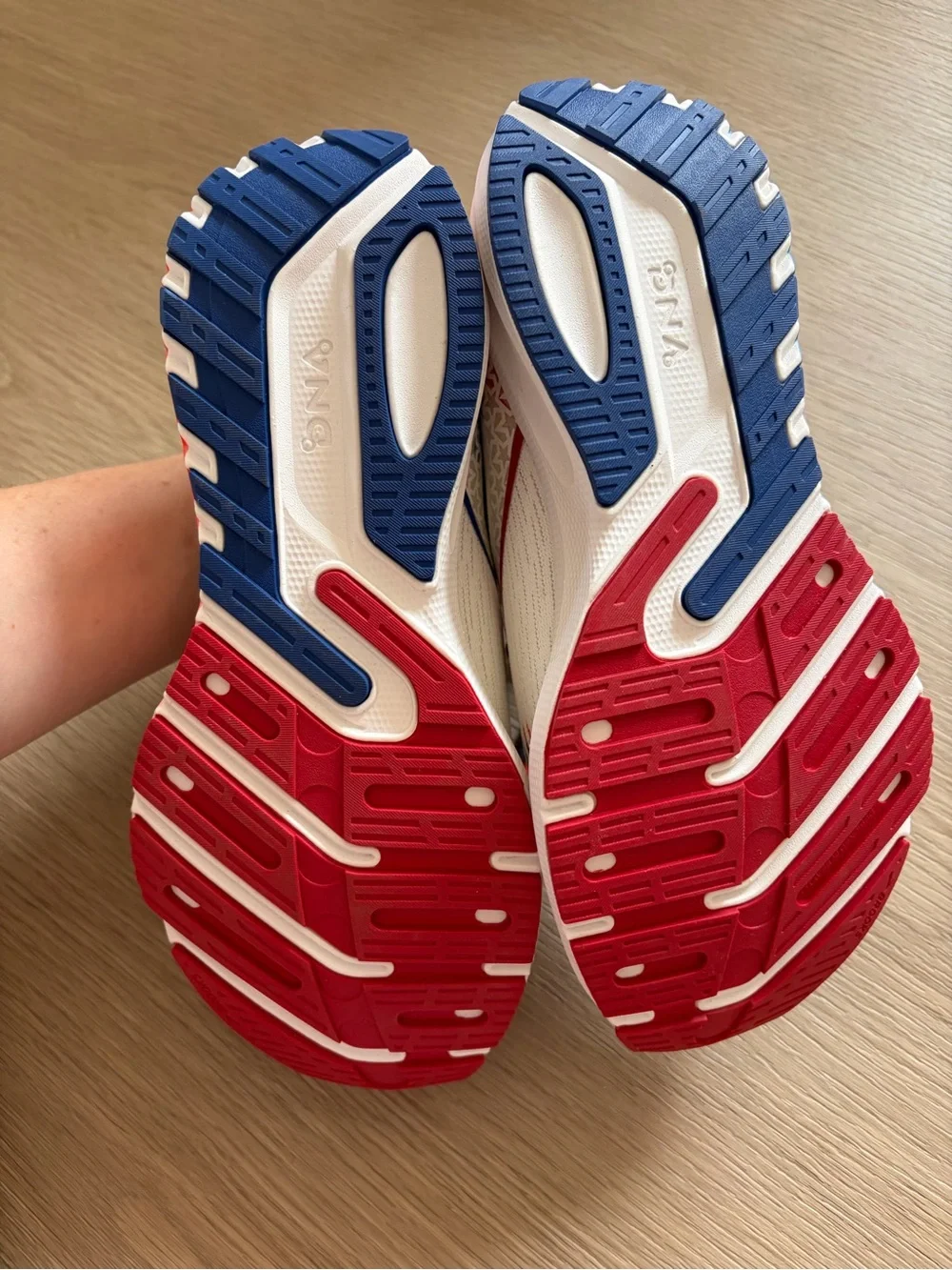 Brooks launch running